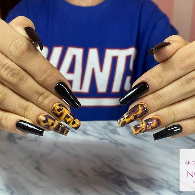 Angela Vela Nails Studio trabajos realizados